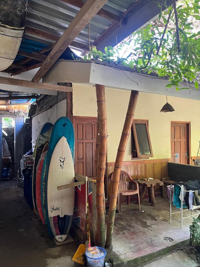 Big Daddy'S Surfcamp Leilighet Pasanggaran Eksteriør bilde